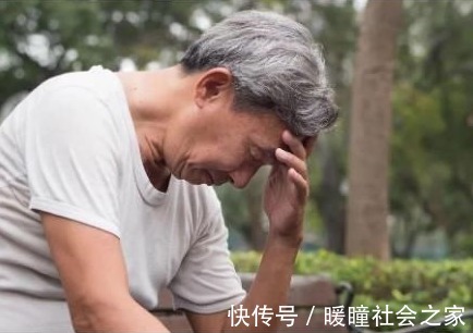 晚饭|62岁大爷用3个月,让空腹血糖从9降到6!只因每天做好4件事