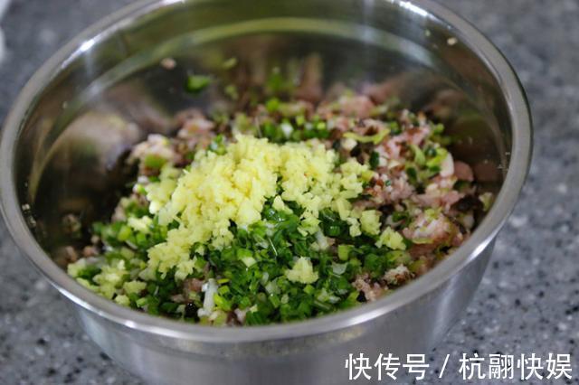 饺子馅独爱它,清热解毒,延年益寿,鲜嫩多汁,一口气能吃两盘