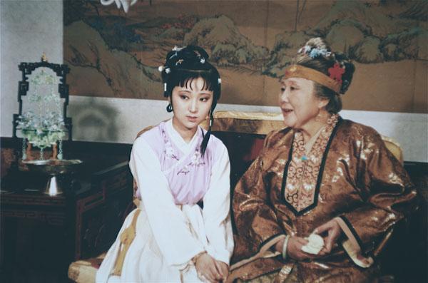 贾宝玉#《红楼梦》里贾母对林黛玉真的疼爱吗