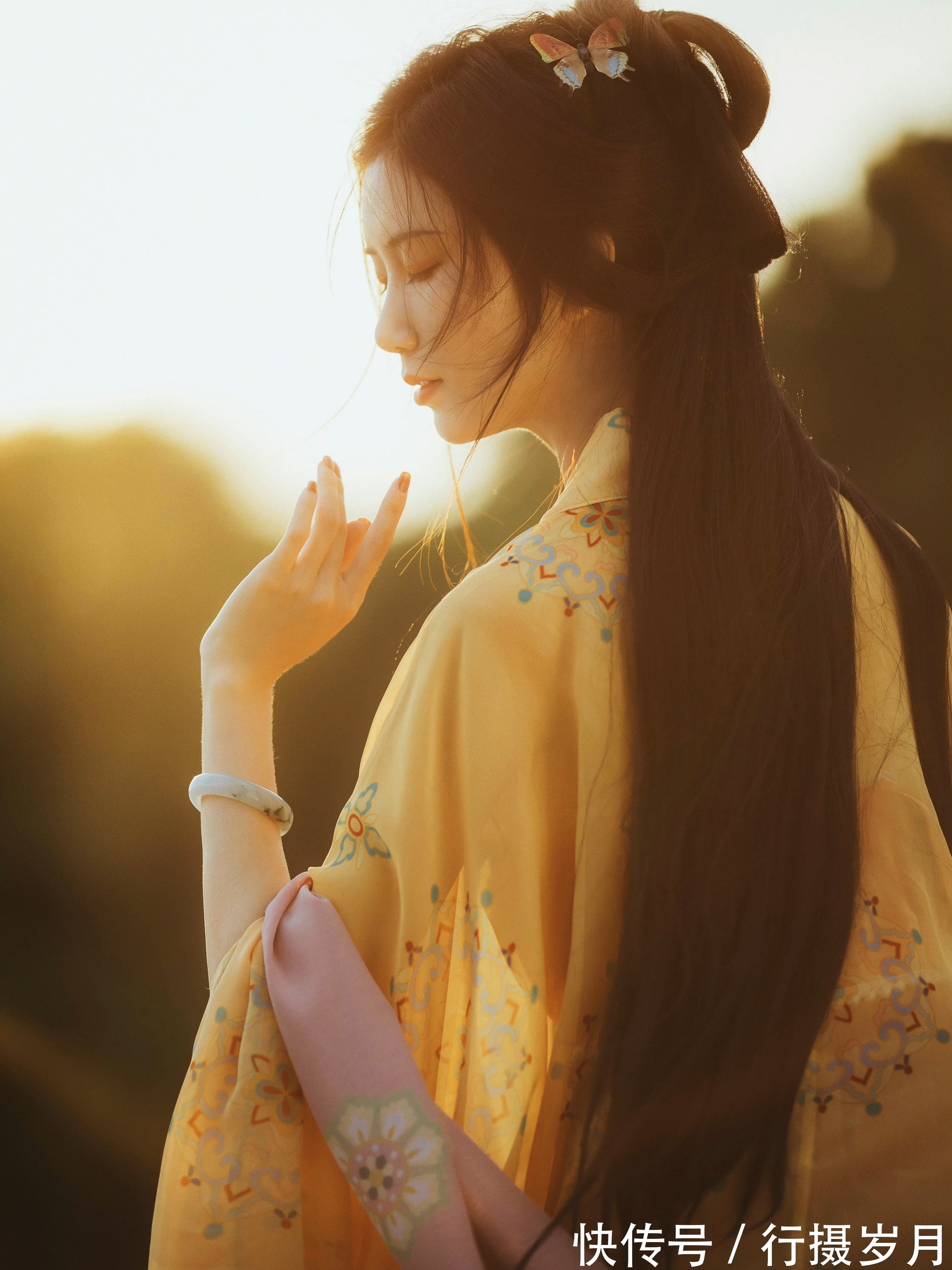 感恩有你$红尘烟雨迷离，为谁苦等轮回