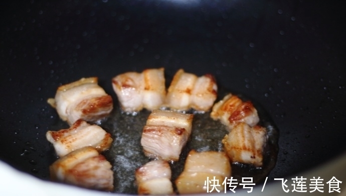 满屋|奶爸亲自下厨教你做色香味俱全的红烧冬瓜，还没出锅就满屋飘香