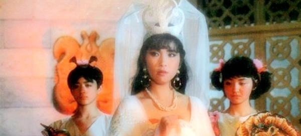 鸿钧@鸿钧并非老大,封个神还得此人同意,否则,他是不敢开启封神的!