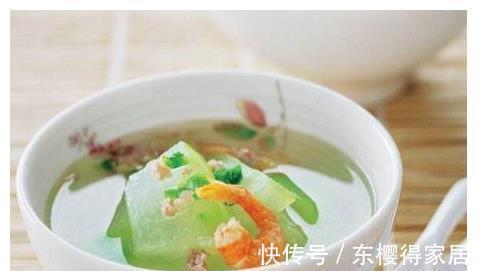丝瓜|夏天太热不想吃饭？赶快尝尝这4种营养开胃汤，简单好喝还补水！