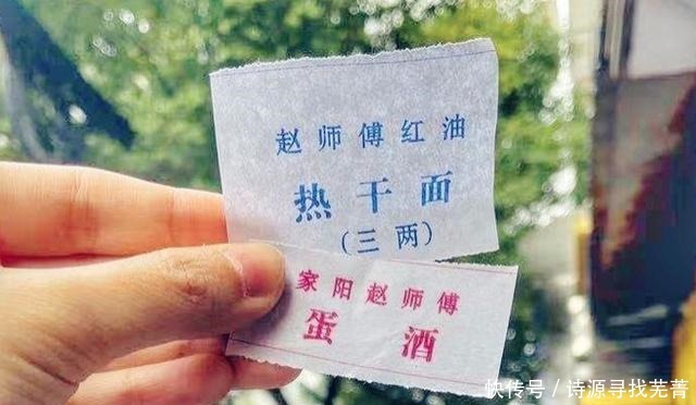 走街串巷遍寻美食,舌尖上的武汉,果然名不虚传!