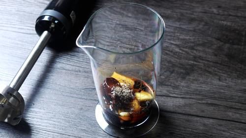 酱汁|这才是排骨的正确做法，香辣开胃，入口喷香，中秋宴帮你轻松加分