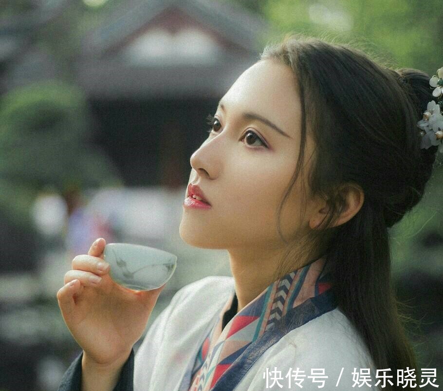 诗人$宋著名词人65岁爱上一歌妓后,写了首诗,开篇就是名句,传唱千年