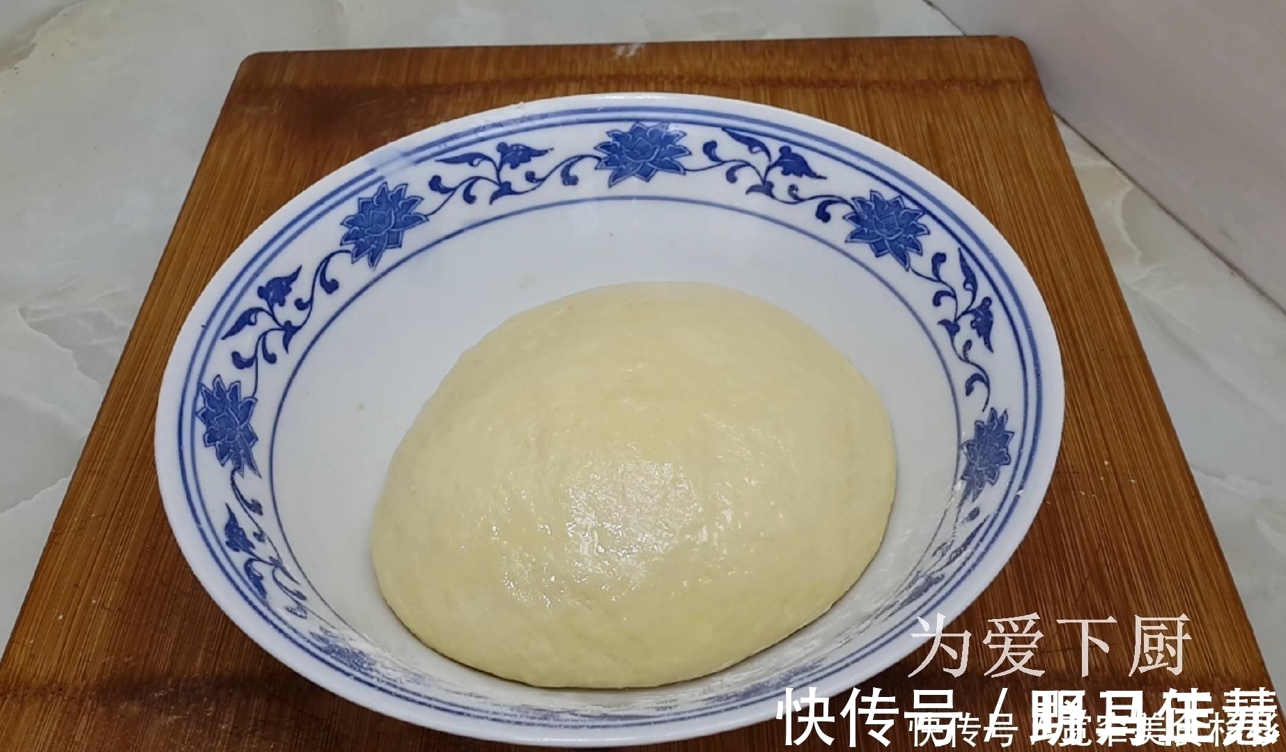 在家面粉别烤面包了,大厨教你几招,比蛋糕烧饼还香,非常的美味