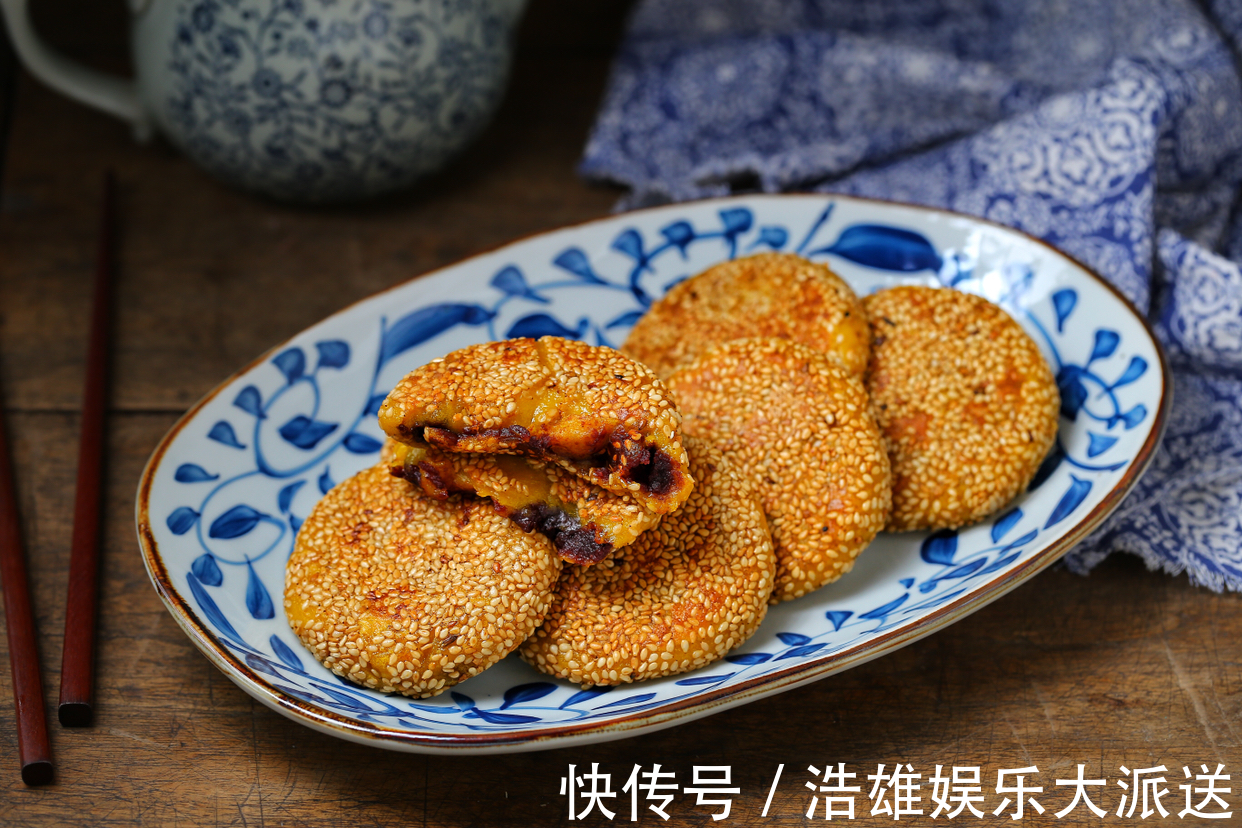 糯米粉|南瓜饼不用油炸,软糯香甜有营养,出锅孩子连吃仨,咬一口满嘴香