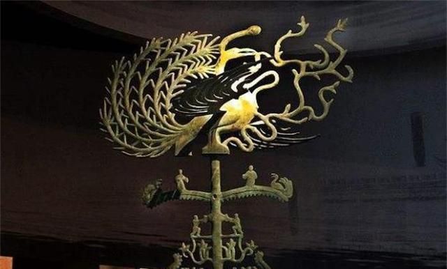 三星堆@《山海经》可能是三星堆人所写?专家:那只神鸟就是证据