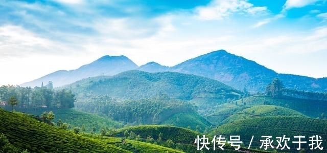 锦霞&千山暮雪无言叙,独客西风入梦游。浅秋寄语