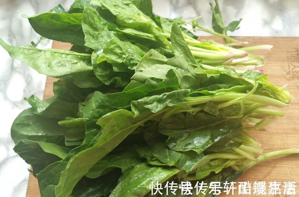 补钙|天热了，这道菜补钙明目最适合孩子吃，做法简单鲜美下饭，吃不够