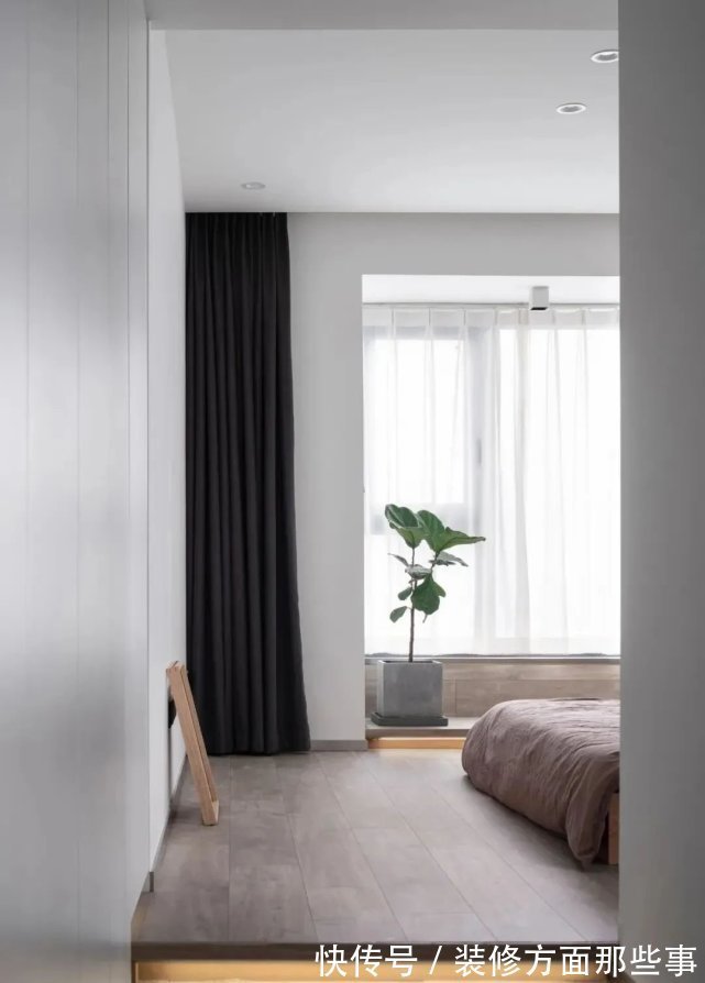 主卧|140㎡简约风格装修,用简单、干净的空间包裹温暖相伴人生