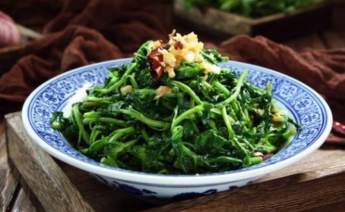 韭黄|秋天来到,3种蔬菜再穷不放过,腰不疼腿不酸了,视力也变好了