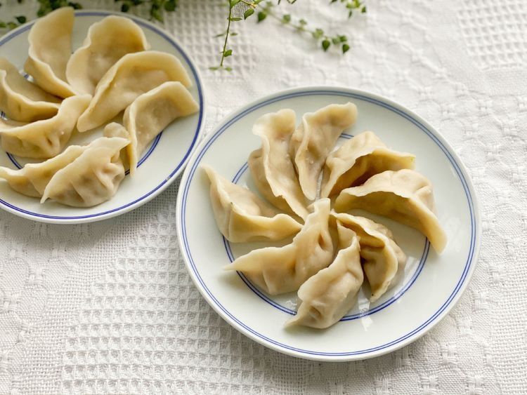 秋天吃饺子不能错过白菜猪肉馅，鲜美可口，价格还便宜