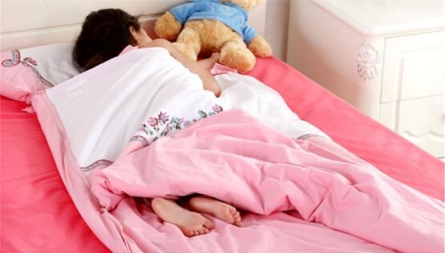 早睡早起|冬天请不要''杀伤性''叫醒孩子,会直接影响孩子身高,不能大意