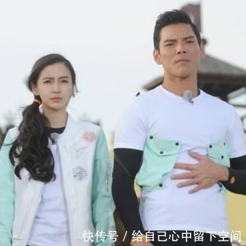 酸奶|跑男家族录制时都喝饮料,唯独baby不一样,看清喝的啥太敬业
