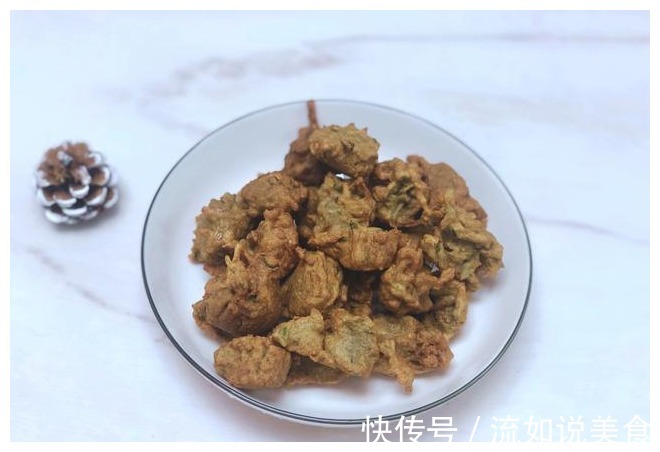 炸萝卜丸子,直接用面粉就错了,多加这3样,丸子外焦里嫩不吸油