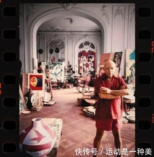 欲望都市2|会穿连衣裙不是真时髦，会穿亚麻裤才是！「海报云旅行」！