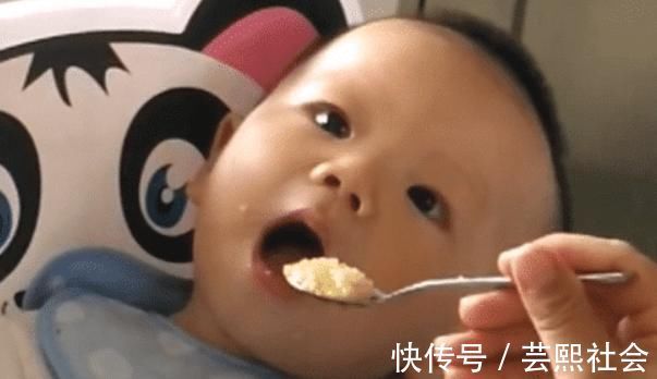 葛优|“最懒宝宝”走红,内心OS:我是一个没得感情的“自动咀嚼机”