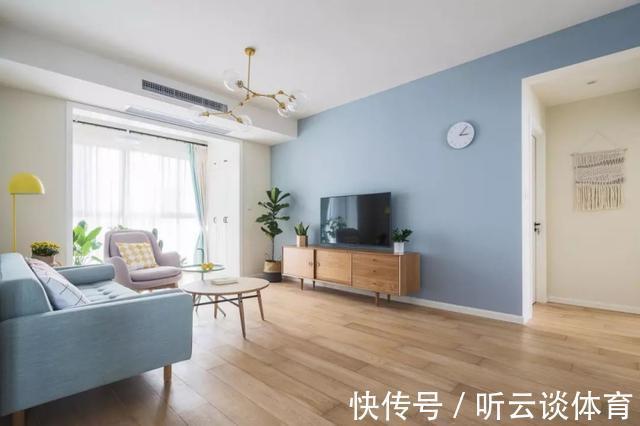 玄关|花了7万,她穷装了102㎡的家,入户感简单,却越住越温暖