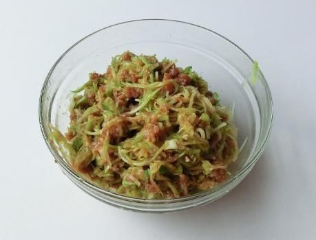 冬天，我家就用这菜包饺子，鲜嫩多汁营养高，比白菜萝卜馅还好