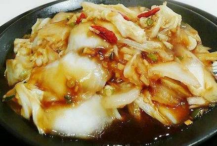 白菜别再清炒了,这样做比肉菜还好吃下饭,吃一次就爱上了!