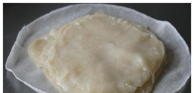 食用油油|2块钱饺子皮简单一做，10分钟解决全家人早餐，再也不用吃馒头