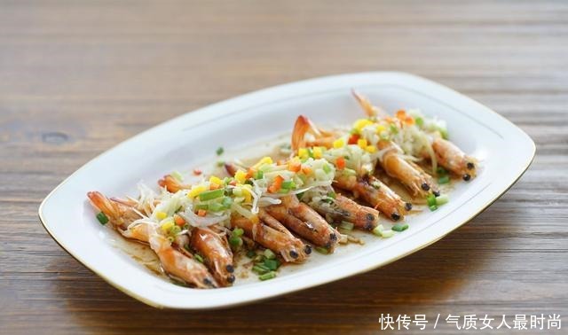 做出来|虾,直接用水煮就错了,学会这一招,保准虾肉鲜嫩