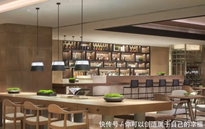 低薪|喜来登变了,这个80岁的老品牌要走“wework”风?