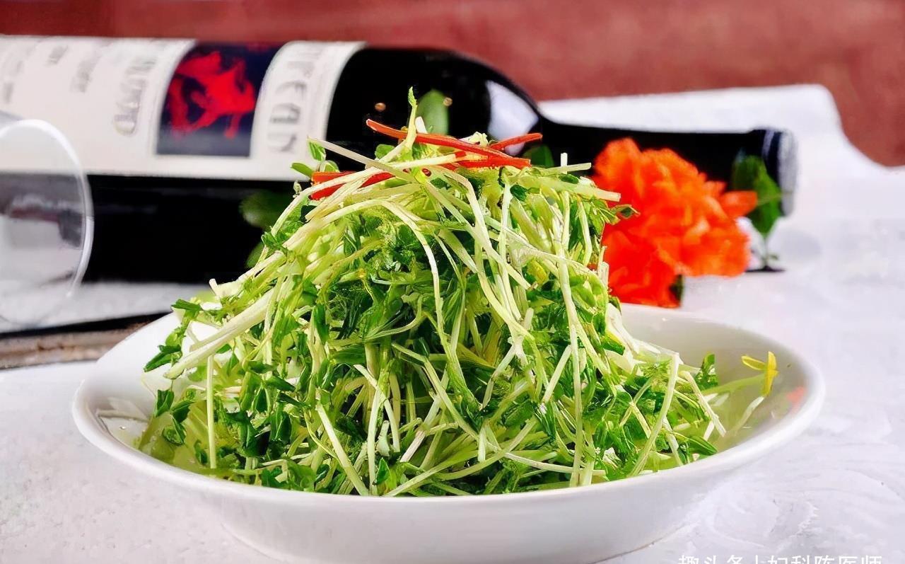 春季女性想要身材好，推薦3種食物，促進腸胃蠕動，消除多余脂肪