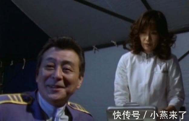人间体|奥特曼:警备队纪律严明,队员犯错就会被开除,大古睡觉却没人管