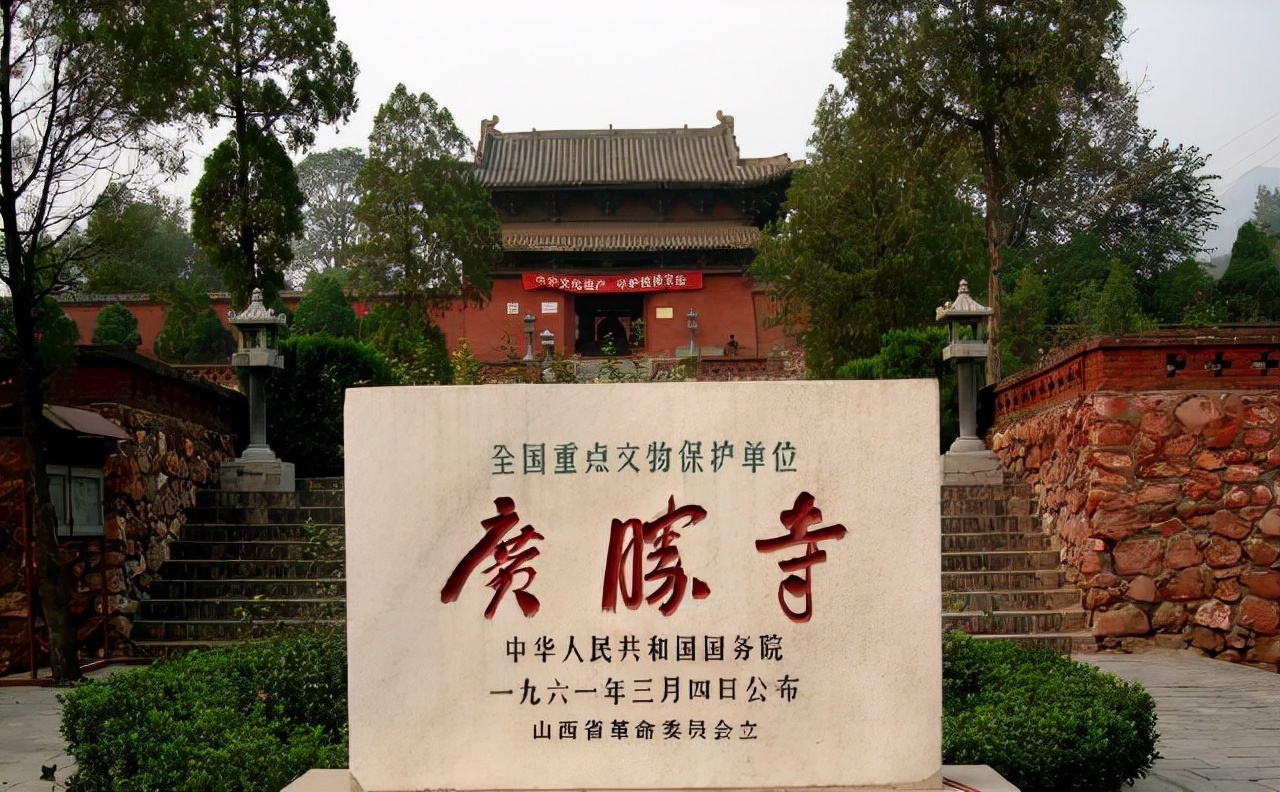 明应王殿#山西广胜寺的明应王殿内,有一个《尚食图》,里面竟有“土冰箱”