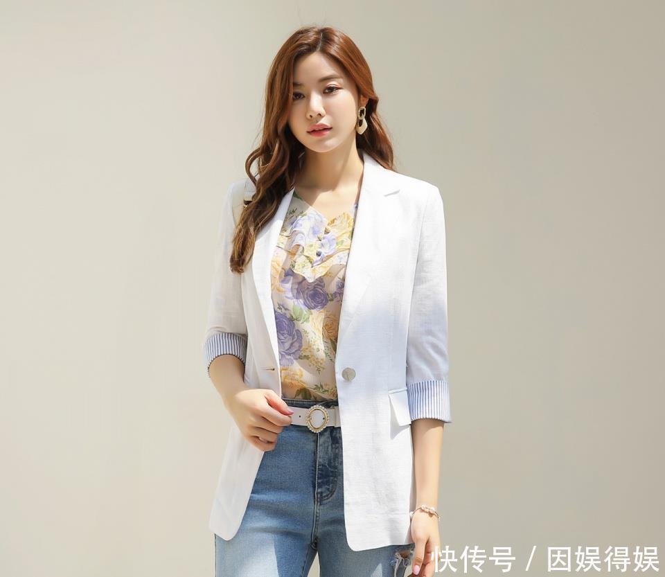 牛仔裤搭配西装,你想要的美它都有!