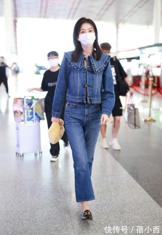 时髦精|秋天穿搭时尽量别搭小白鞋!时髦精都在穿乐福鞋,高级又显气质