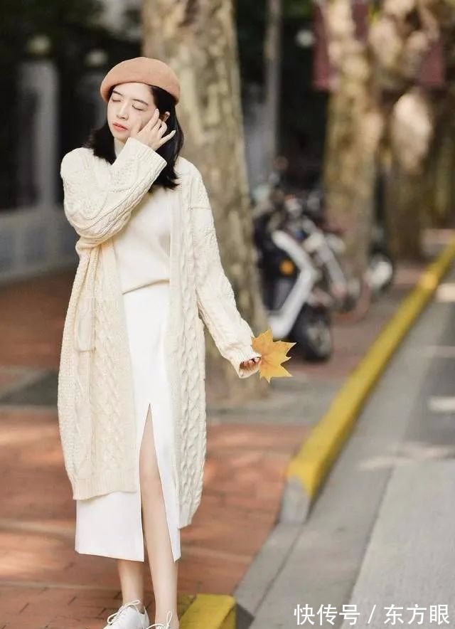 时髦 这些才是“毛衣”的高级穿法,保暖时髦又温柔,普通人也能驾驭
