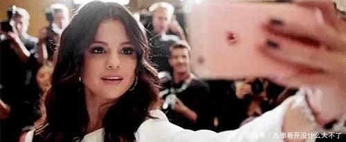 摩斯|头发又少又软?偷偷告诉你几招,一秒让头发变浓密!