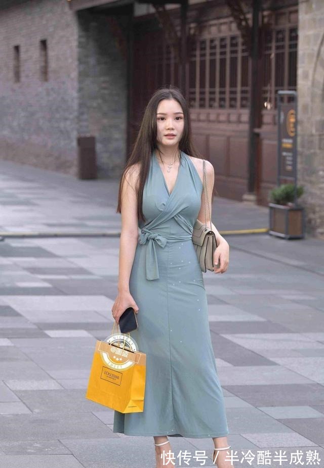 穿搭 富有活力的包臀裙穿搭显得时尚有风格，气质十分出众，又仙又美！