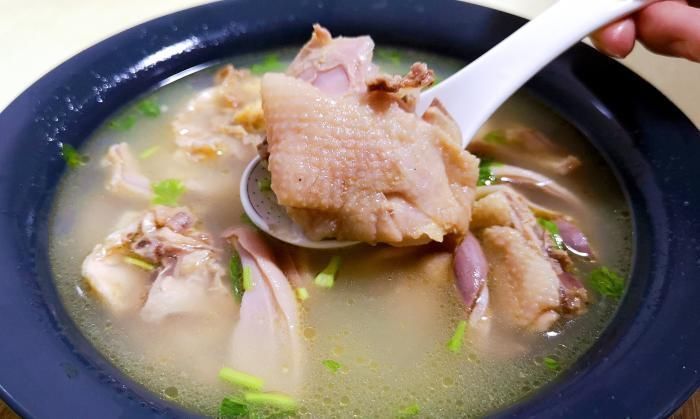 焯水|炖鸡肉时,有人先焯水,有人直接炖,大厨:都不对,教您正确做法