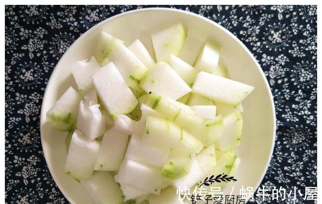 美味佳肴|冬瓜新吃法，每天做一盘，燃烧脂肪，胖人越吃越瘦