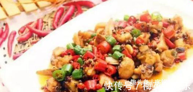 干辣椒节|美食推荐香菇西兰花、丝瓜炒虾仁、土豆饼、鲜椒鸡的做法