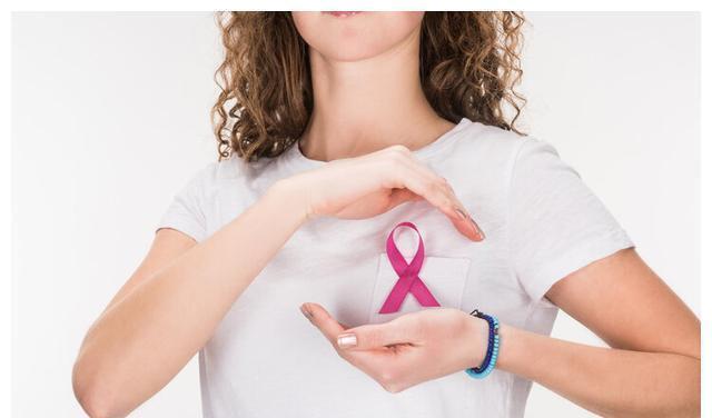 乳腺|乳腺癌成第一大癌症，发作前，身体会给出警报，早发现或能救命