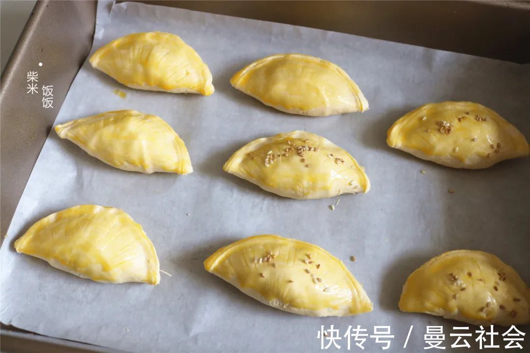 一日三餐|苹果换一种吃法，两口一个酥掉渣，孩子特别喜欢，太好吃了