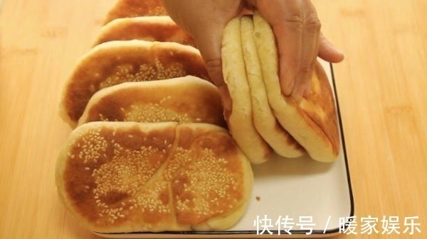 3个鸡蛋，不放一滴水，做孩子爱吃的发面饼，好吃营养，总吃不够