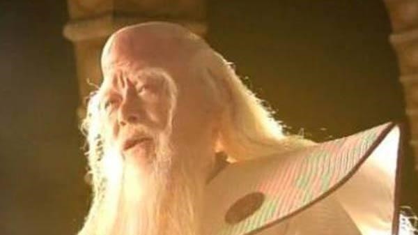 师傅$通天教主差点毁了世界,又抱怨何必赐他通天之名,他是在抱怨谁!