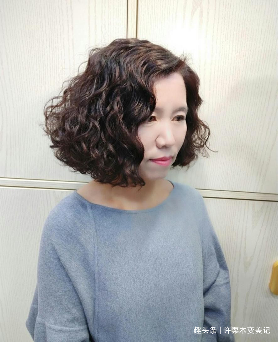 脸型 若你今年过了48,这5种“大妈发型”尽量少留,容易显老还伤发