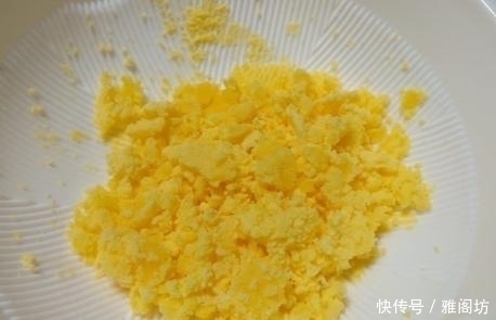 晚上睡觉前焖一锅,第二天起床早餐就有了,营养美味省时还省事