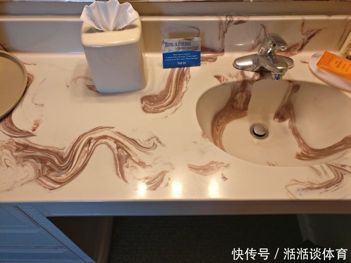 芝麻开门|20个令人“匪夷所思”的奇葩设计,图19是为前任设计的仙人掌沙发