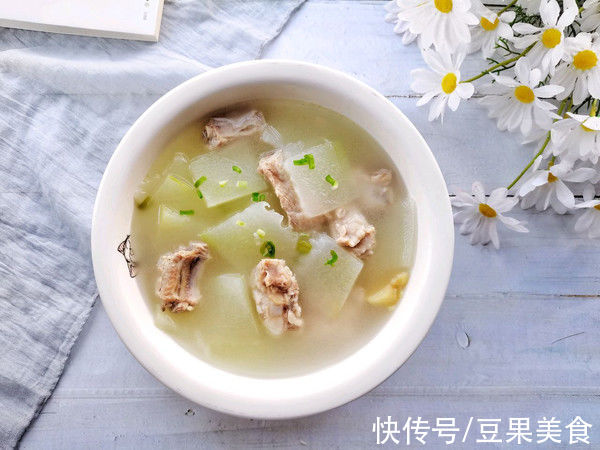 冬瓜排骨汤，一道能吃下三碗饭的神奇美食