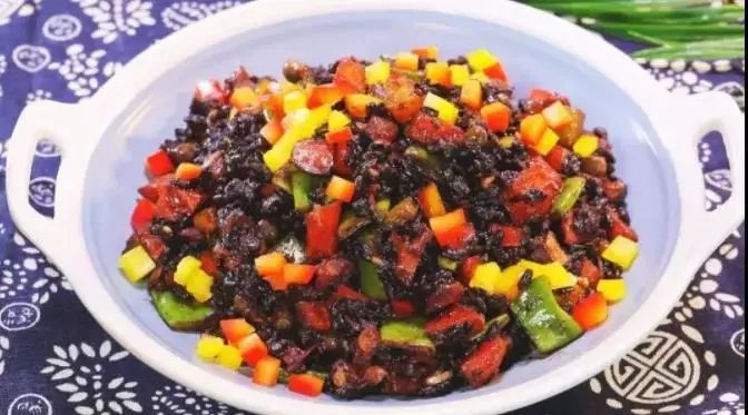 本草纲目|藏在厨房的调血脂“高手”！每天吃点它，控压、提高免疫力，还能预防老年痴呆！