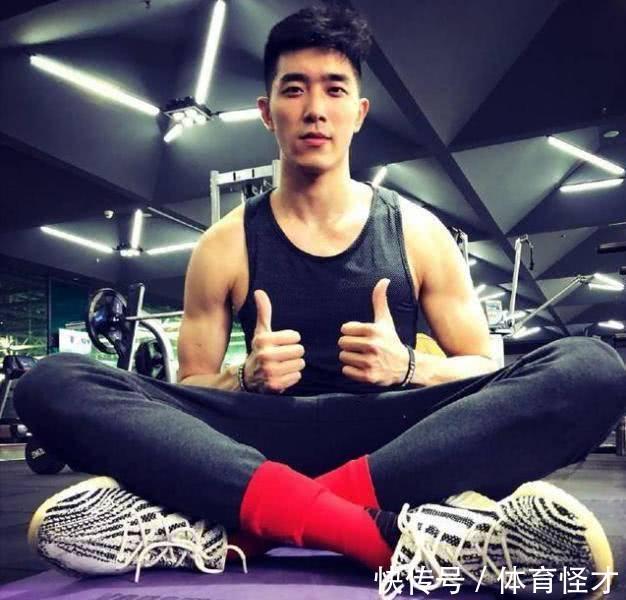 花旦|恭喜冠希哥!娶女排花旦拿CBA顶薪,爱情事业双丰收